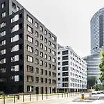 Apartament Near Sky Tower Free Parking For 2 Cars