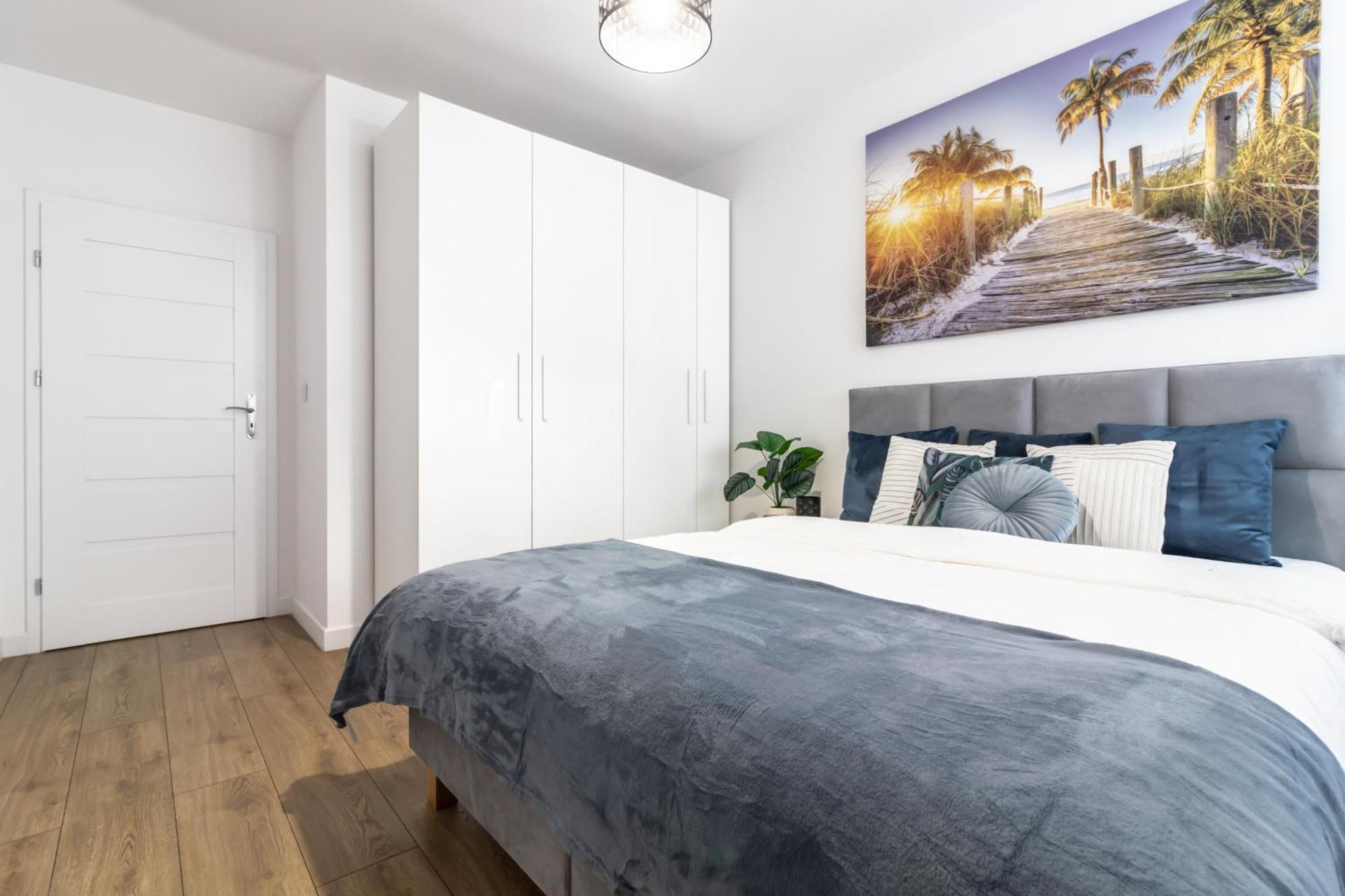Near Sky Tower Free Parking For 2 Cars Apartment